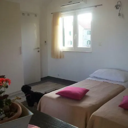 Studio Len - In The Center Apartment *