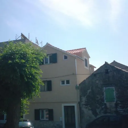 Studio Len - In The Center * Vodice